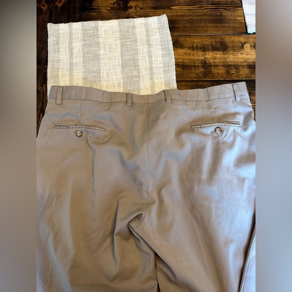 Jos A Bank Khakis - Picture 8 of 9